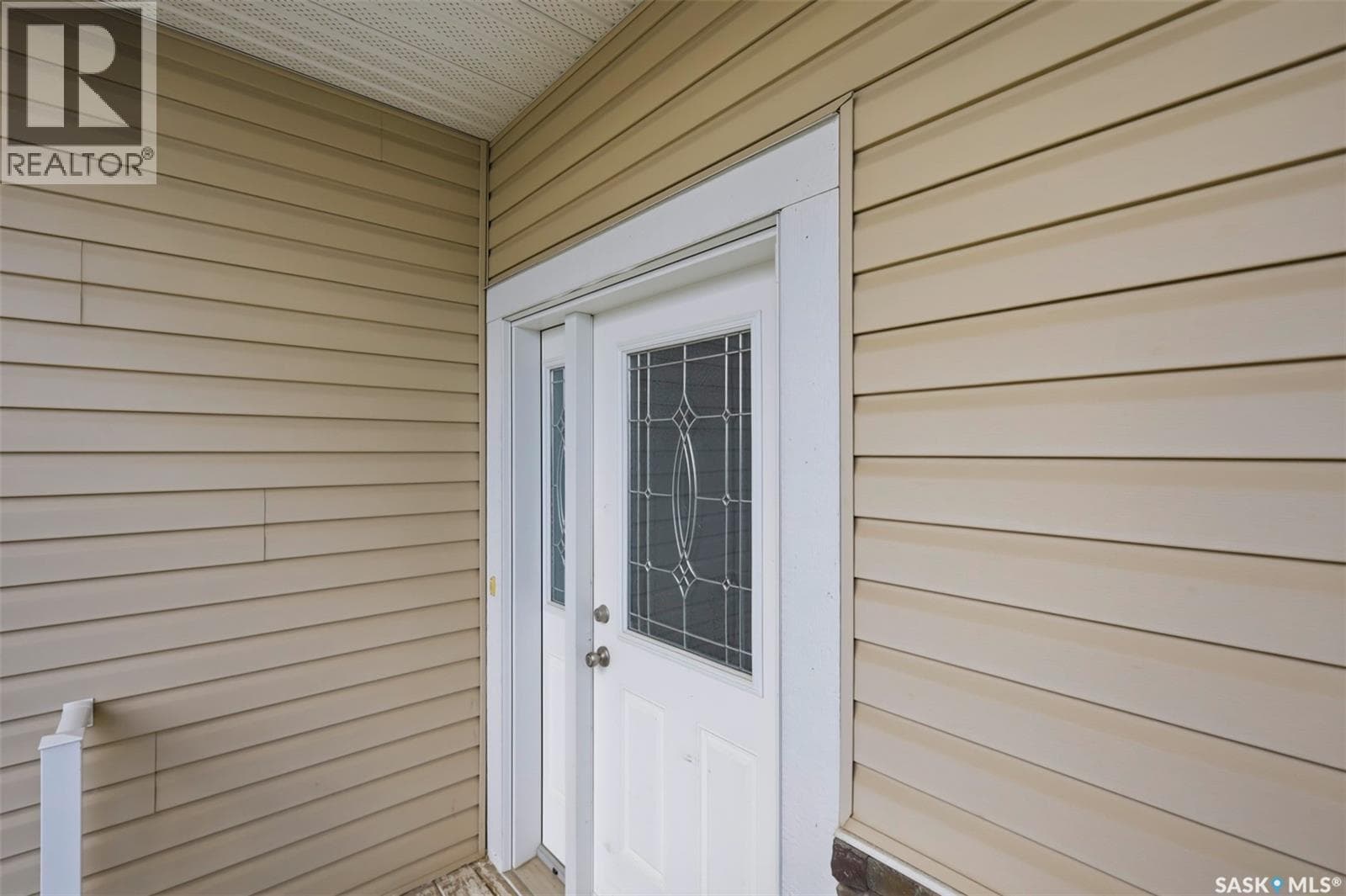 123 Henick CRESCENT — photo 4