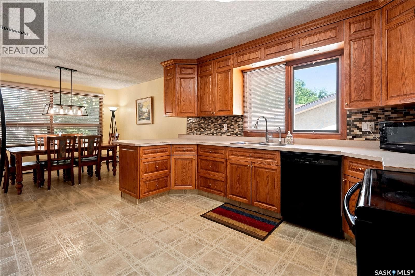 91 Green Meadow ROAD — photo 3
