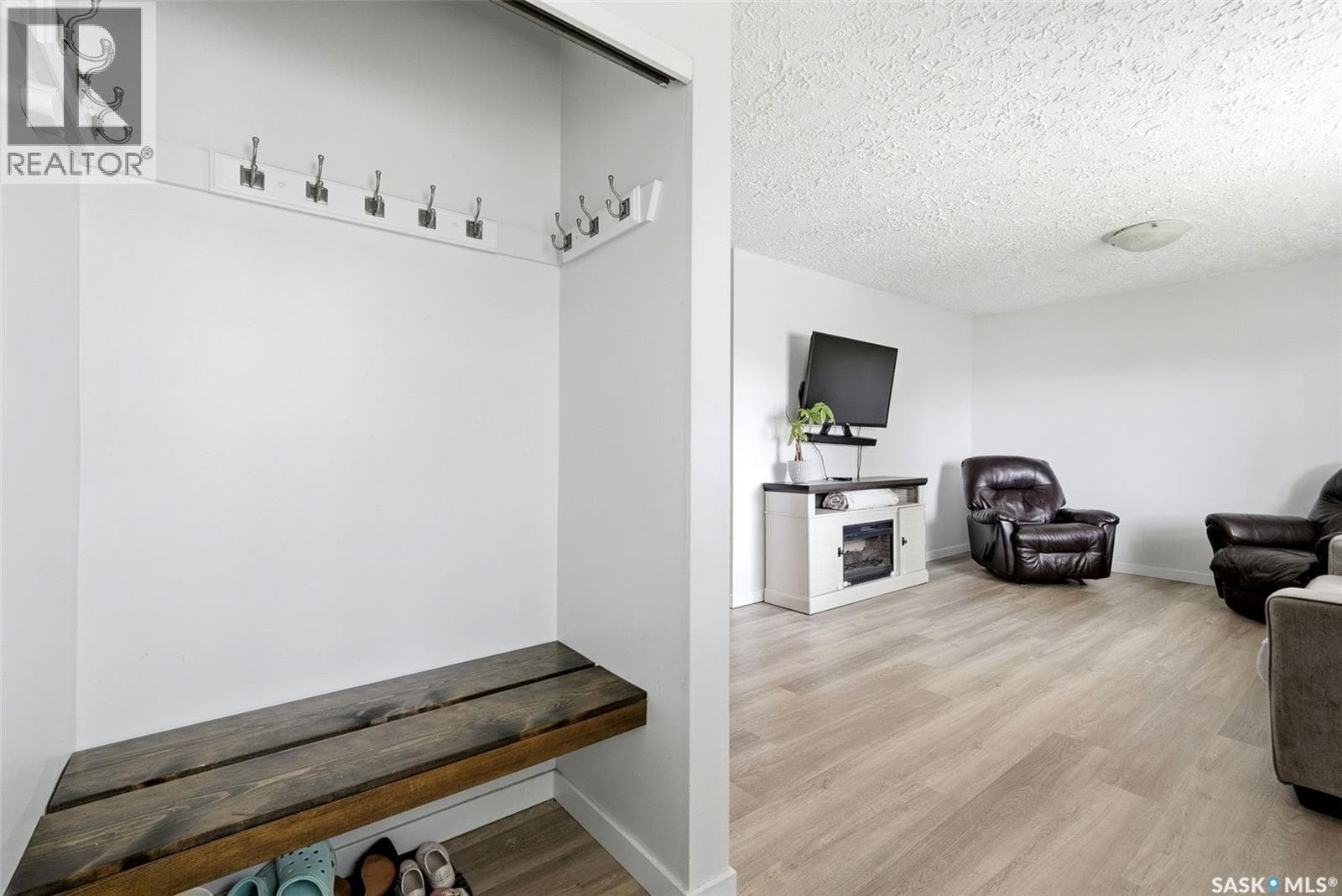 28 Cameron CRESCENT — photo 4