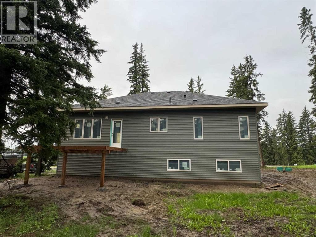 312 VALLEY VIEW Drive — photo 2