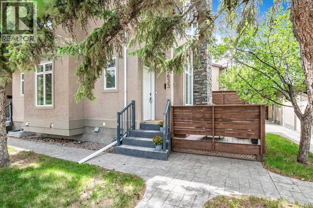 5633 6 Street SW — photo 3
