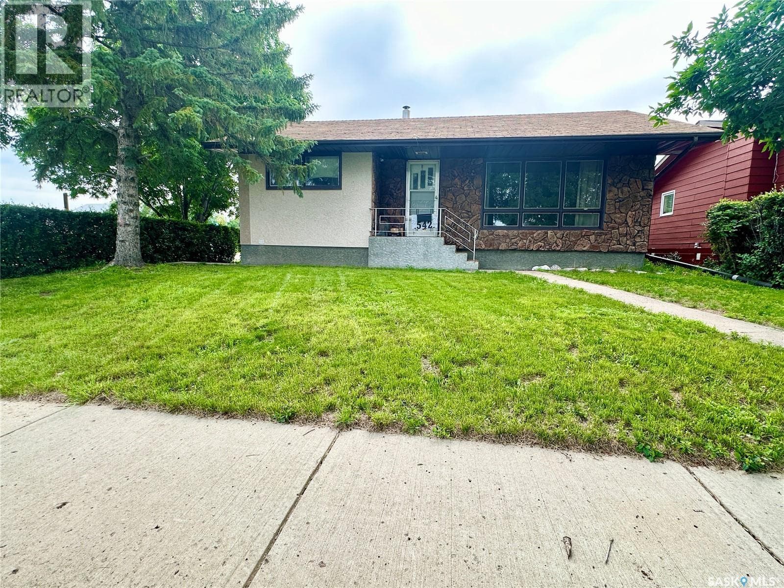 542 Elizabeth STREET