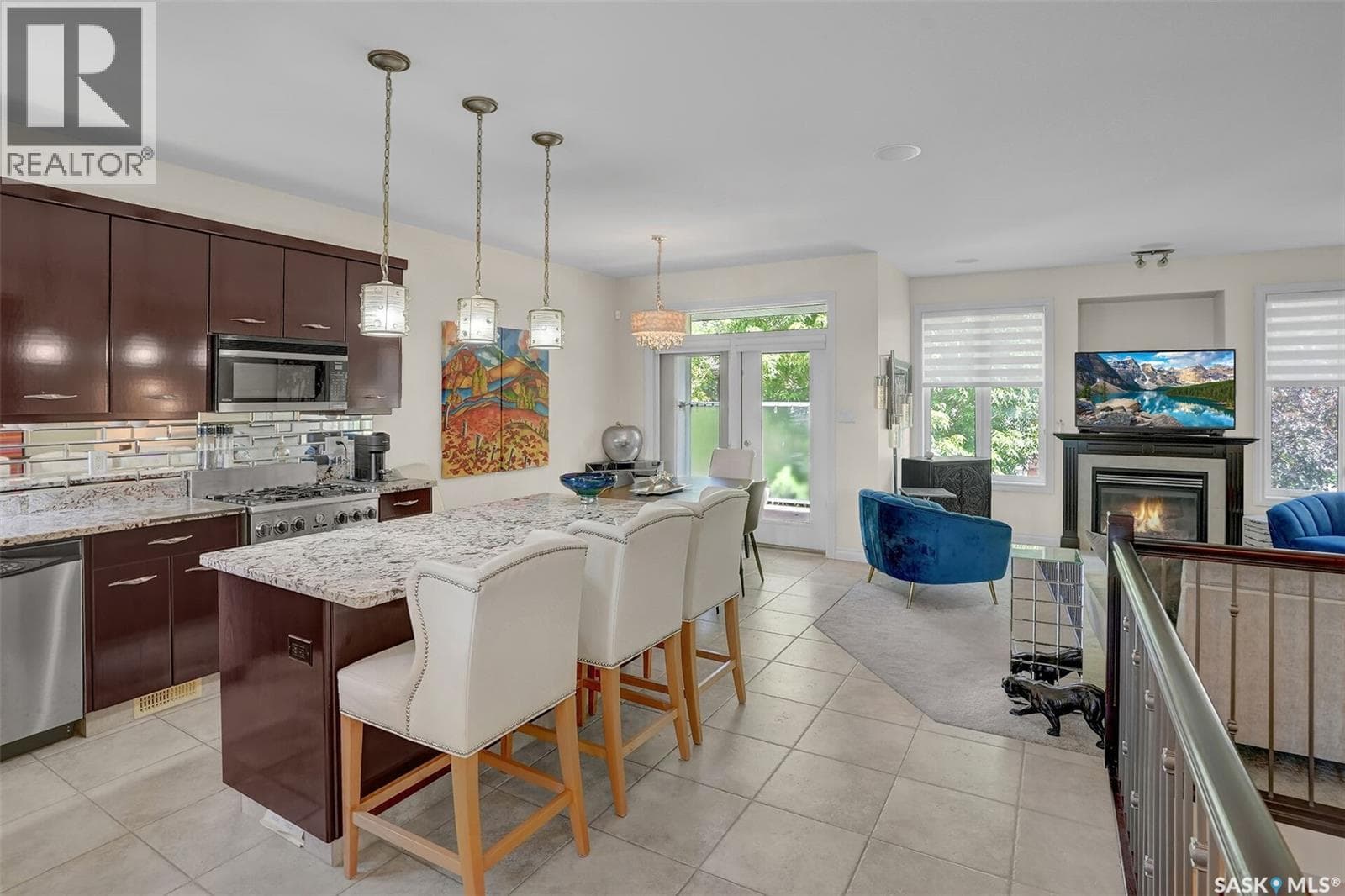 10220 Wascana ESTATES