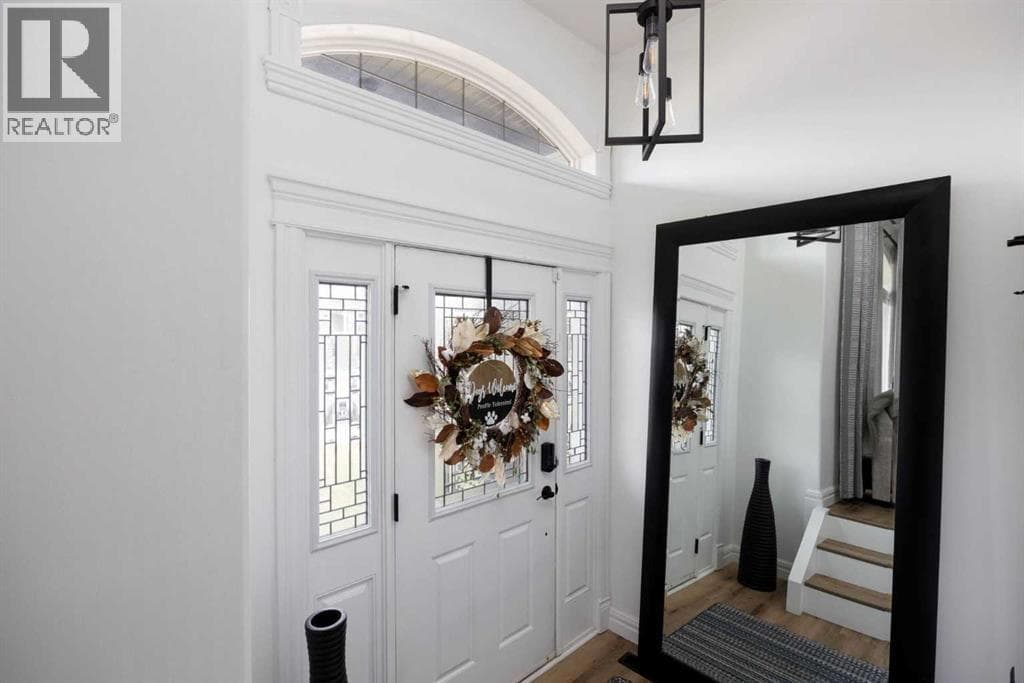 331 Falcon Drive — photo 4
