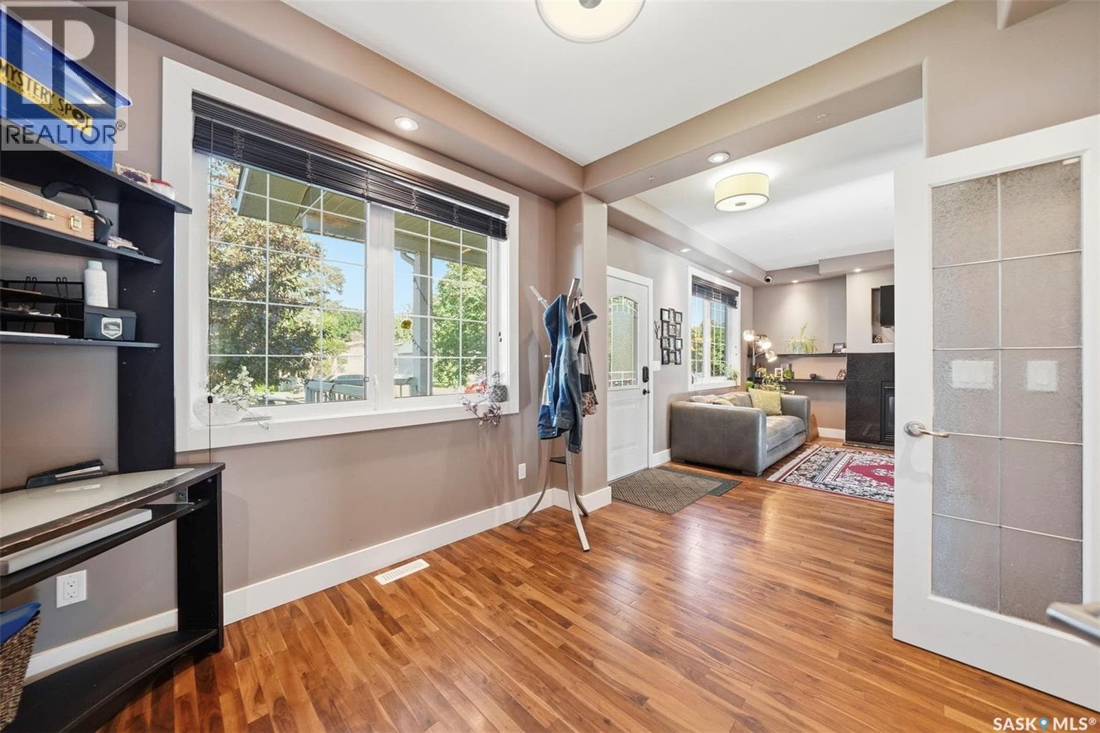 2218 St Andrews AVENUE — photo 4