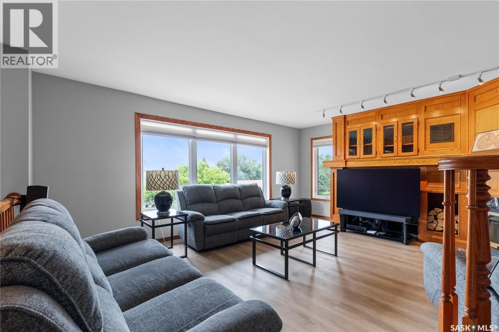 270 Prospect CRESCENT — photo 3