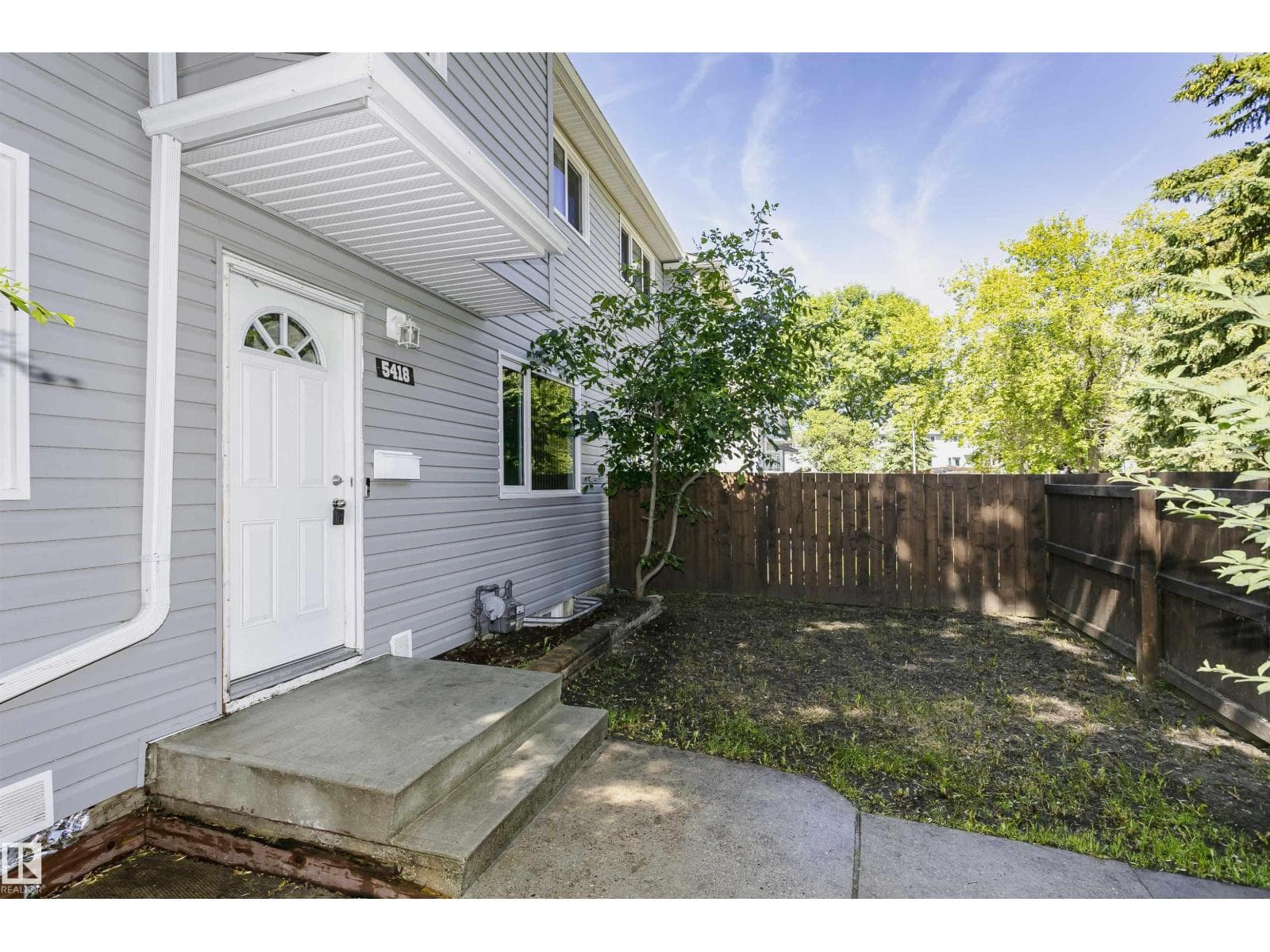 5418 144B AV NW — photo 5