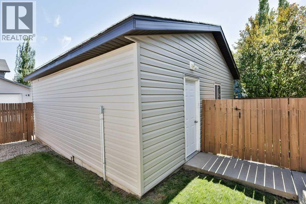 334 Keystone Lane W — photo 5