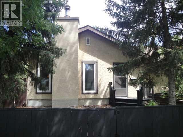 123 15th Street N