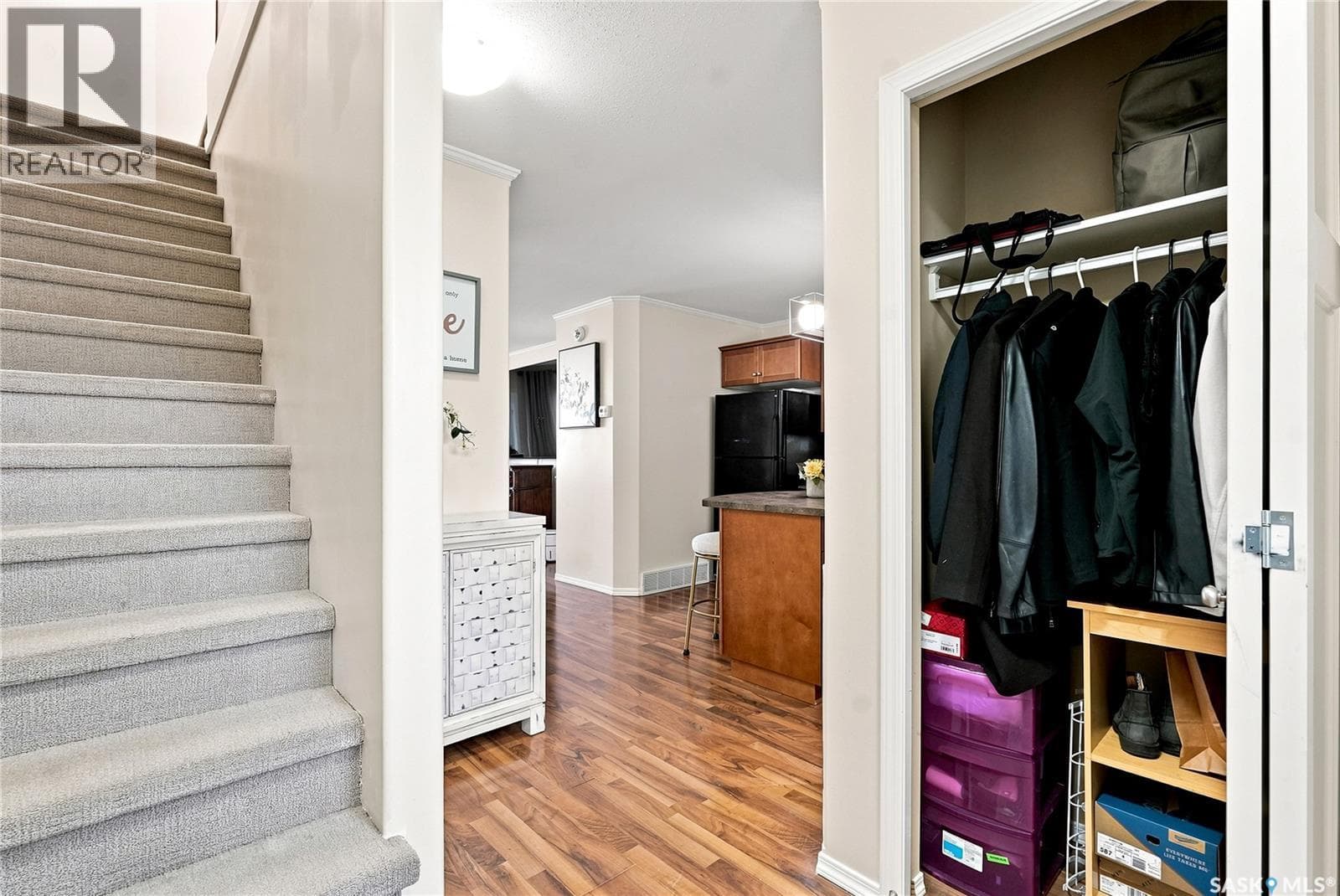 1101 715 Hart ROAD — photo 4