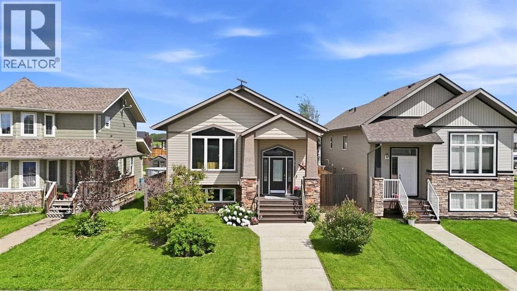 84 Mackenzie Crescent — photo 2