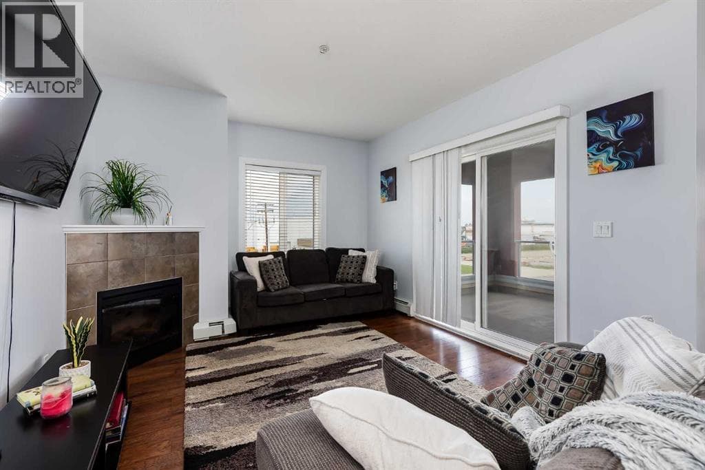 1318, 604 East Lake Boulevard NE — photo 4