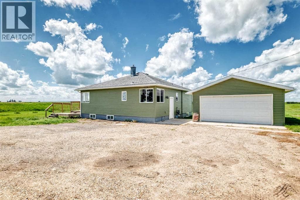 225074 Highway 561 — photo 2