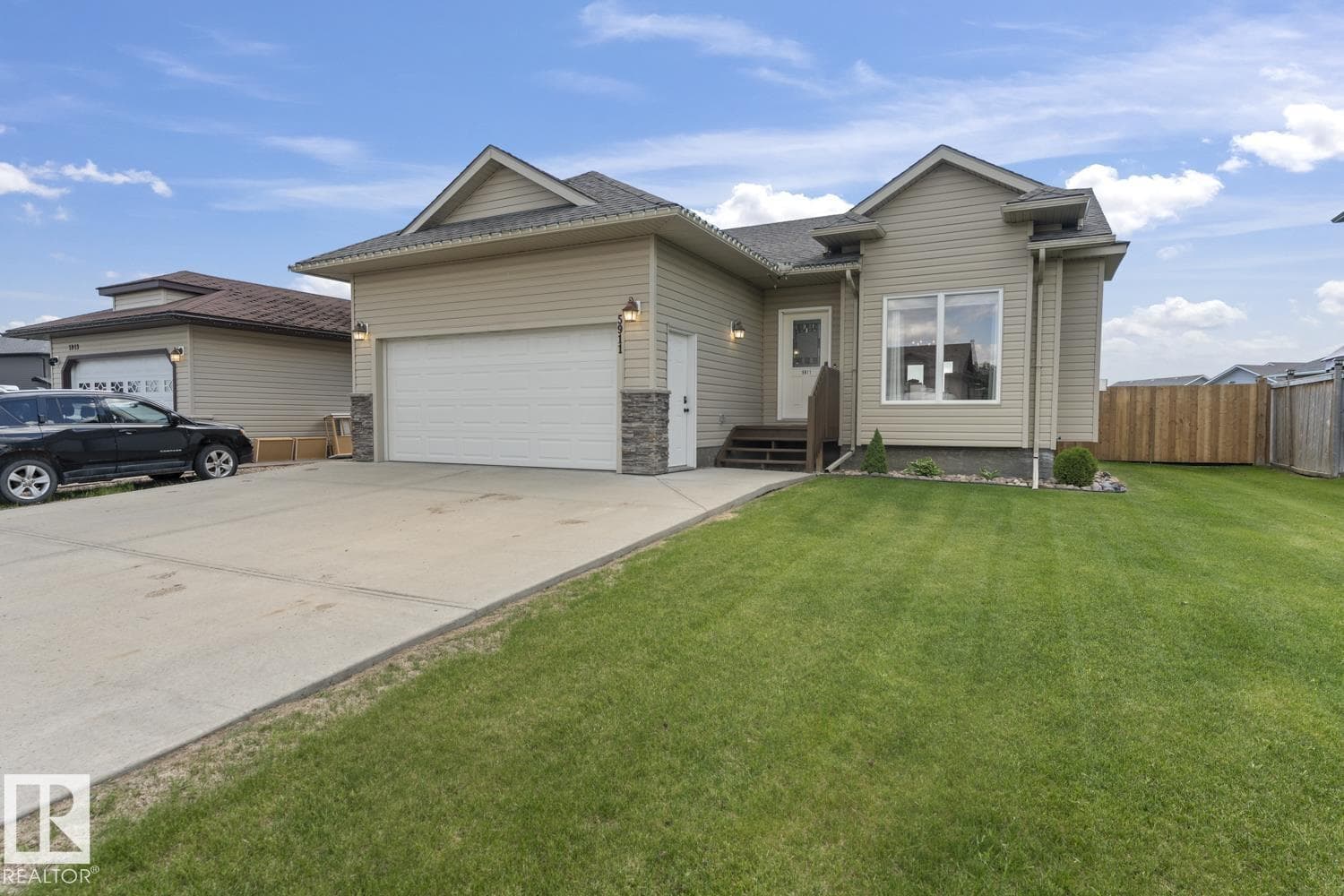 5911 Meadow WY