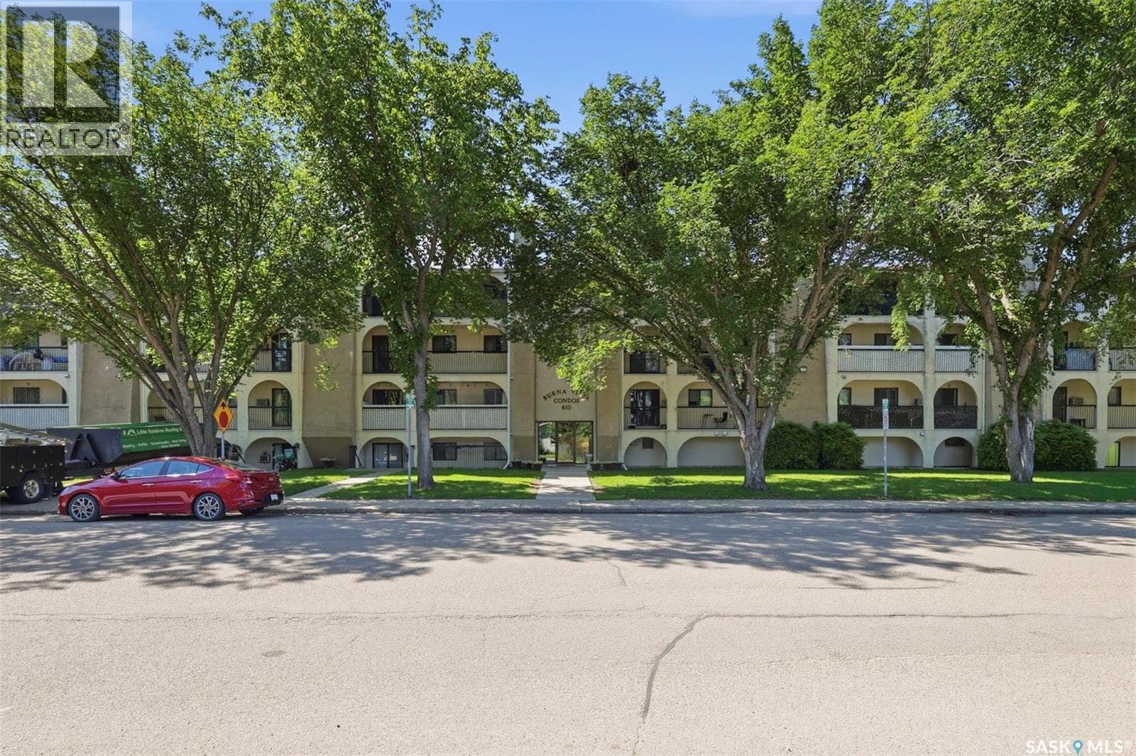 410 610 Hilliard STREET W