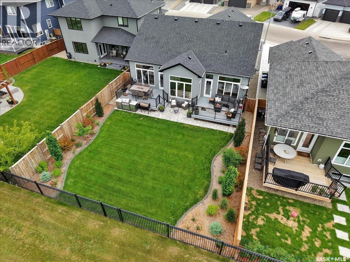 223 Hamm CRESCENT — photo 2