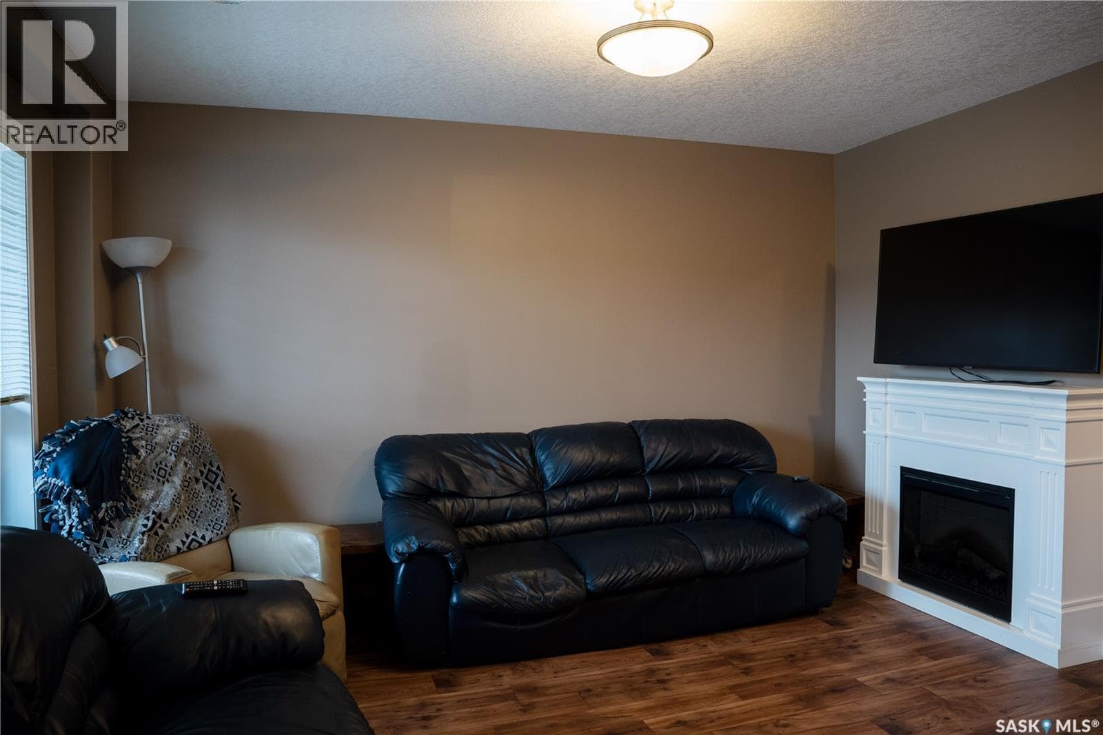 714 3806 Dewdney AVENUE E — photo 2