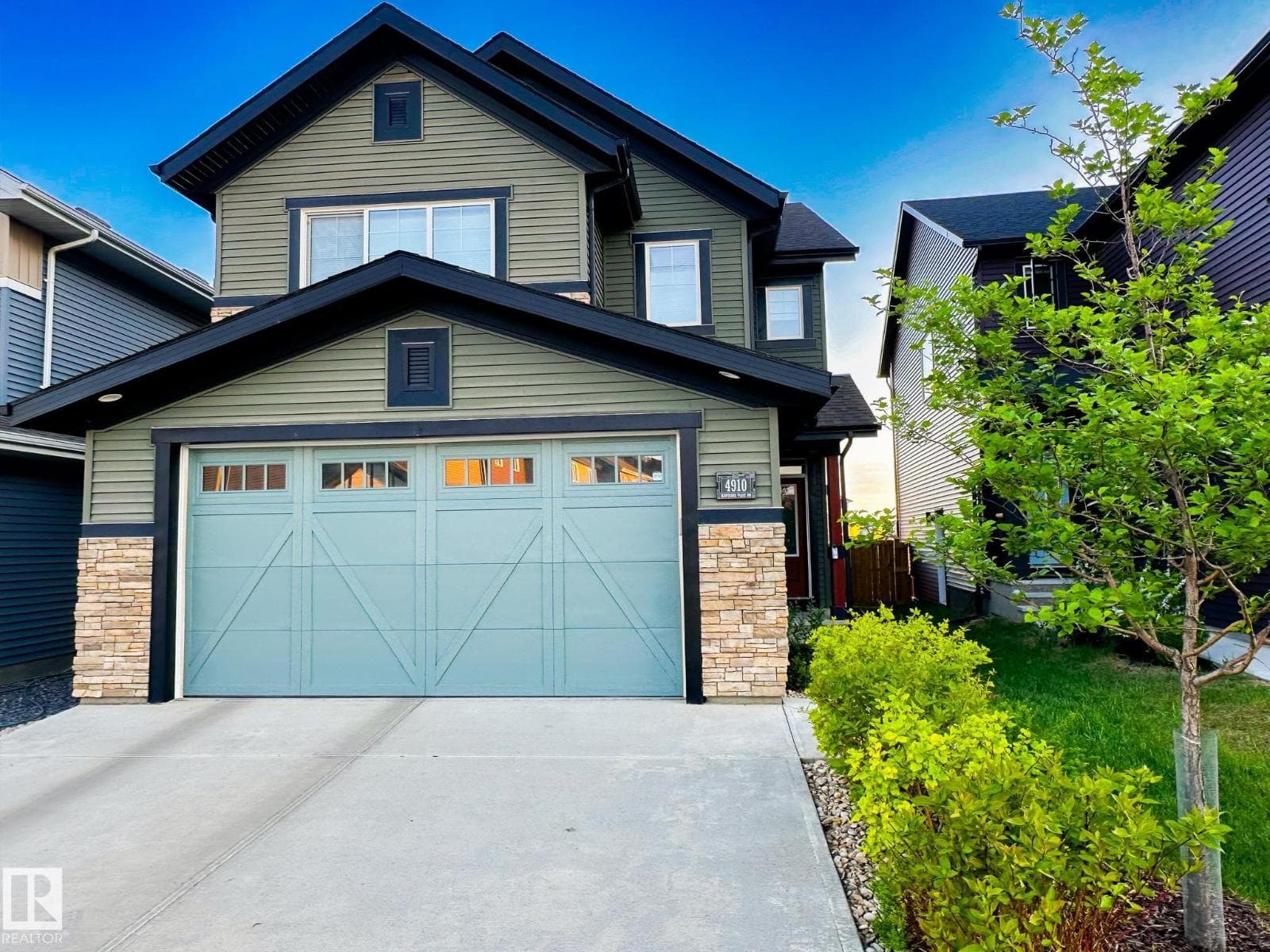 4910 HAWTHORN PL SW — photo 2