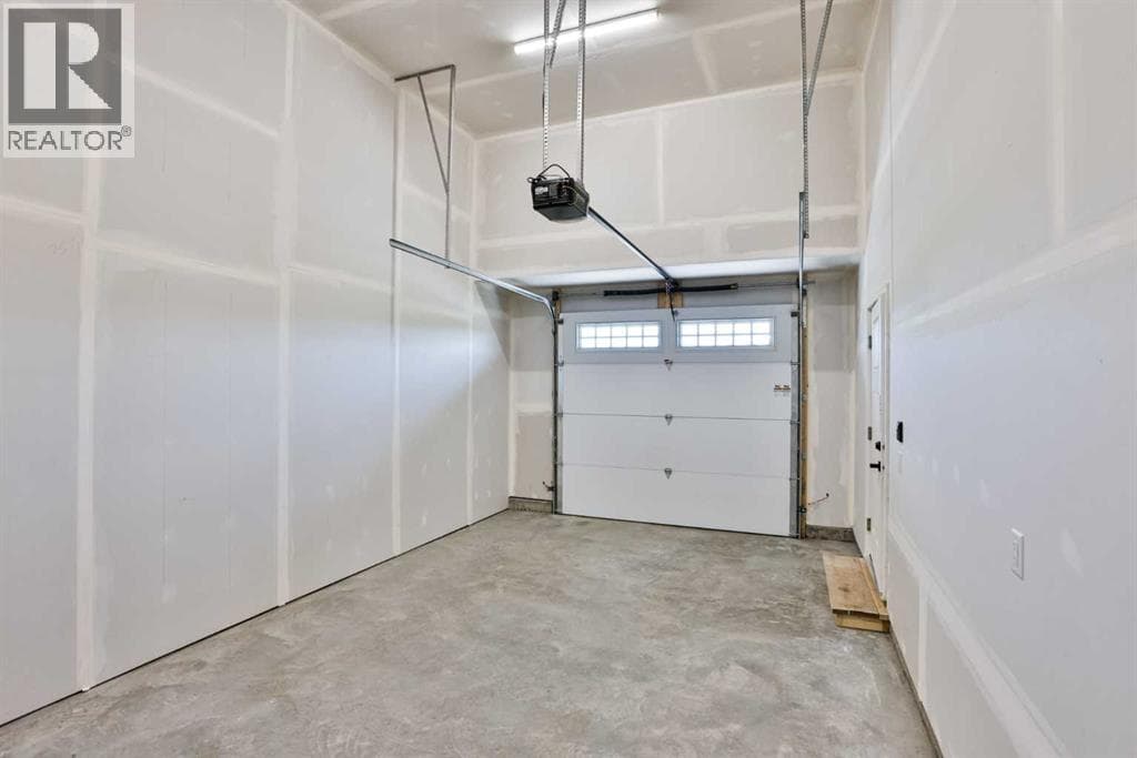 423 Meadowlark Way — photo 4