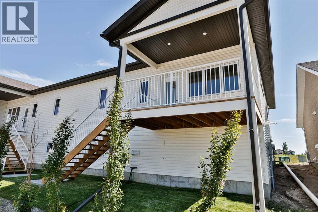 423 Meadowlark Way — photo 2