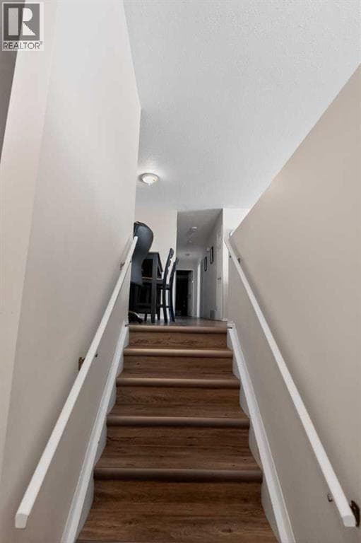 9214 94A Avenue — photo 3