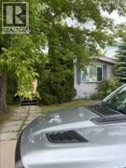 123 Lochrie CRESCENT — photo 2