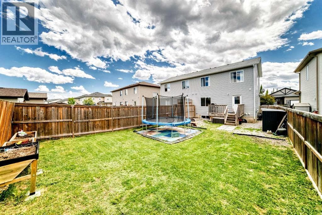 1552 Mcalpine Street — photo 2