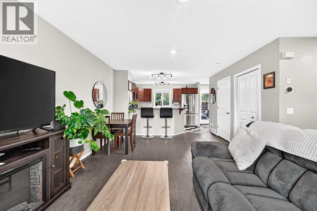 22 Everwillow Circle SW — photo 5