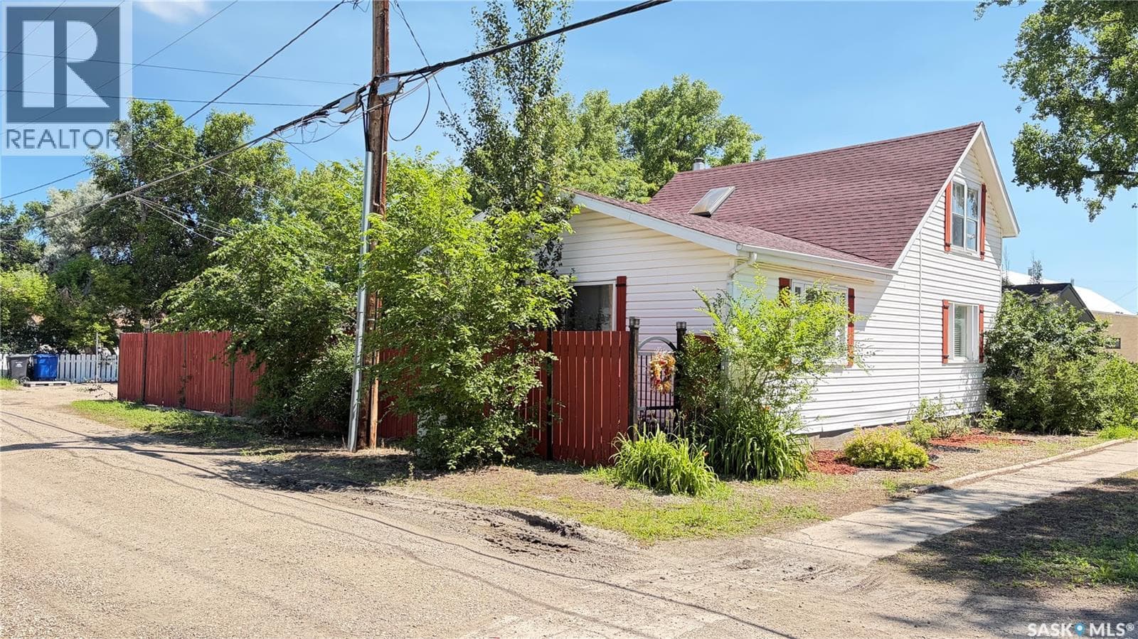 217 2nd AVENUE — photo 3