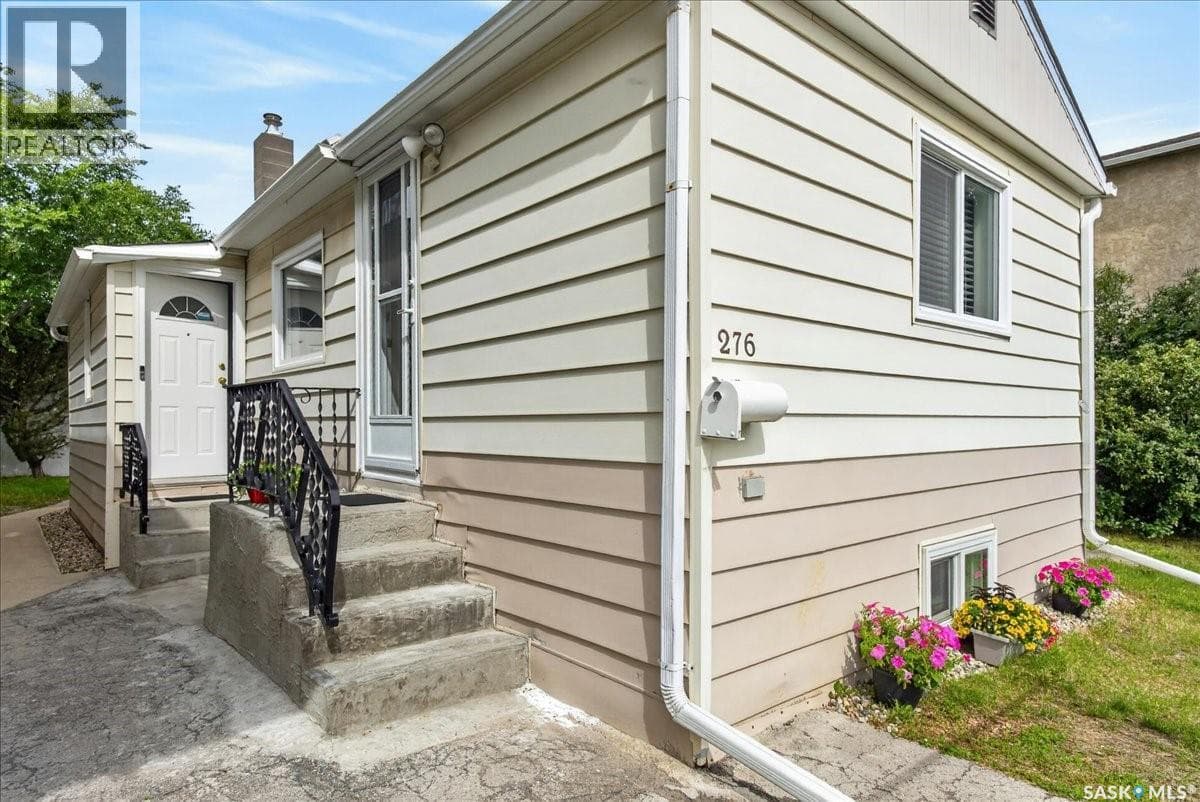276 HALIFAX STREET