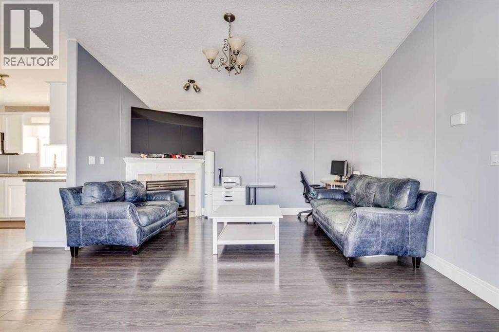 125 Balsam Way — photo 4