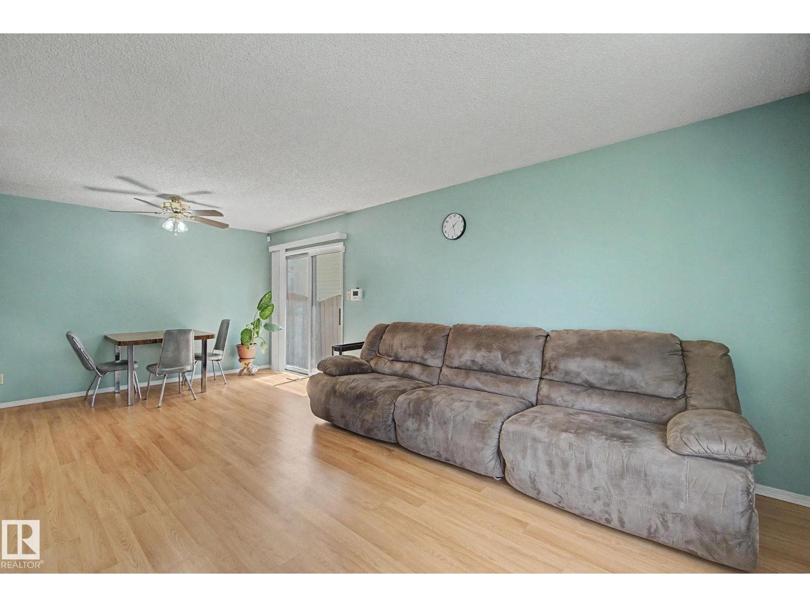 7327 189 ST NW — photo 5