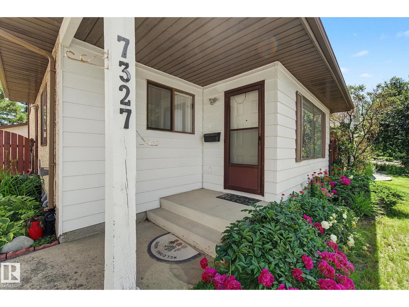 7327 189 ST NW — photo 4
