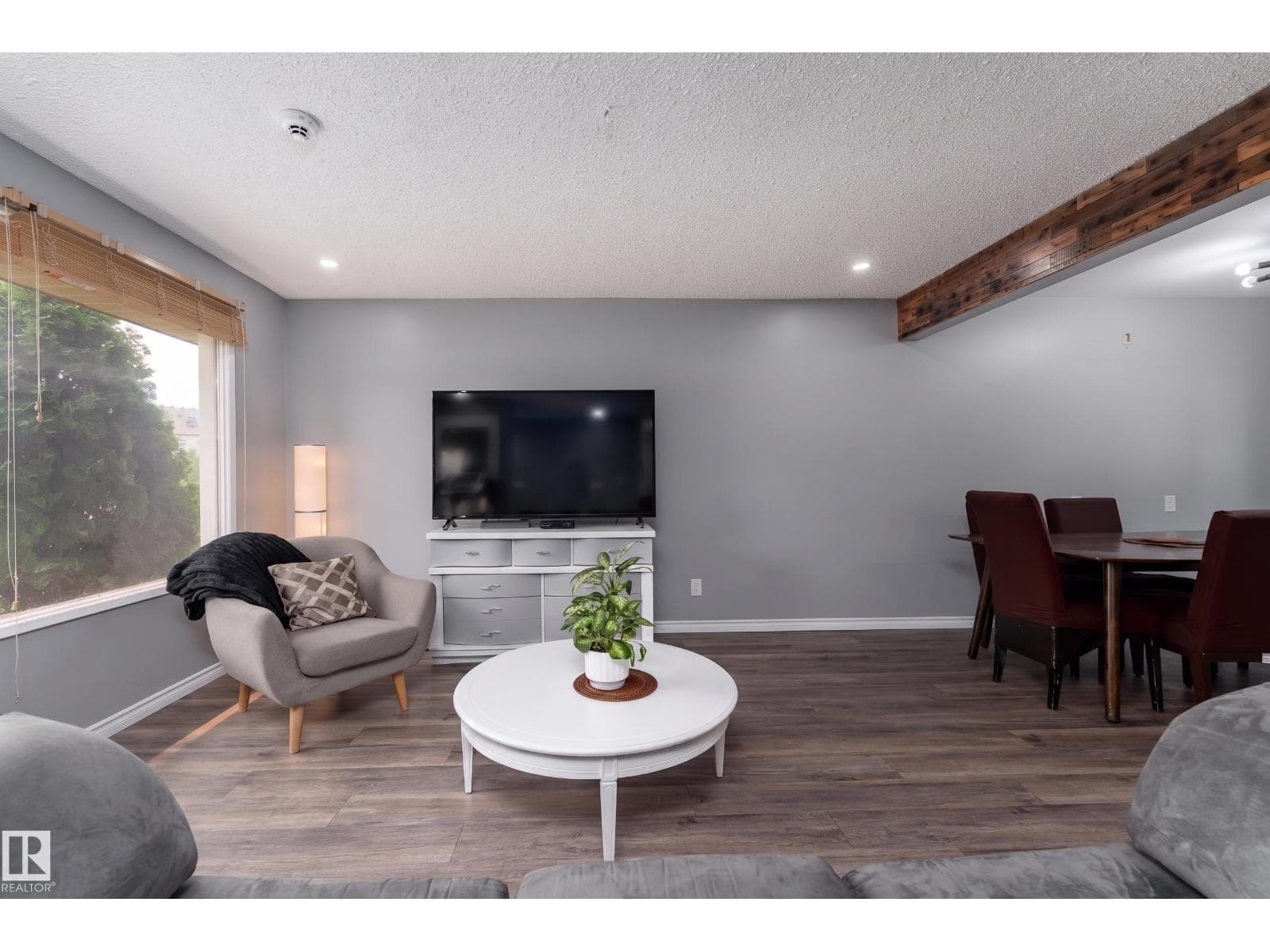 9012 MEADOWLARK RD NW — photo 4
