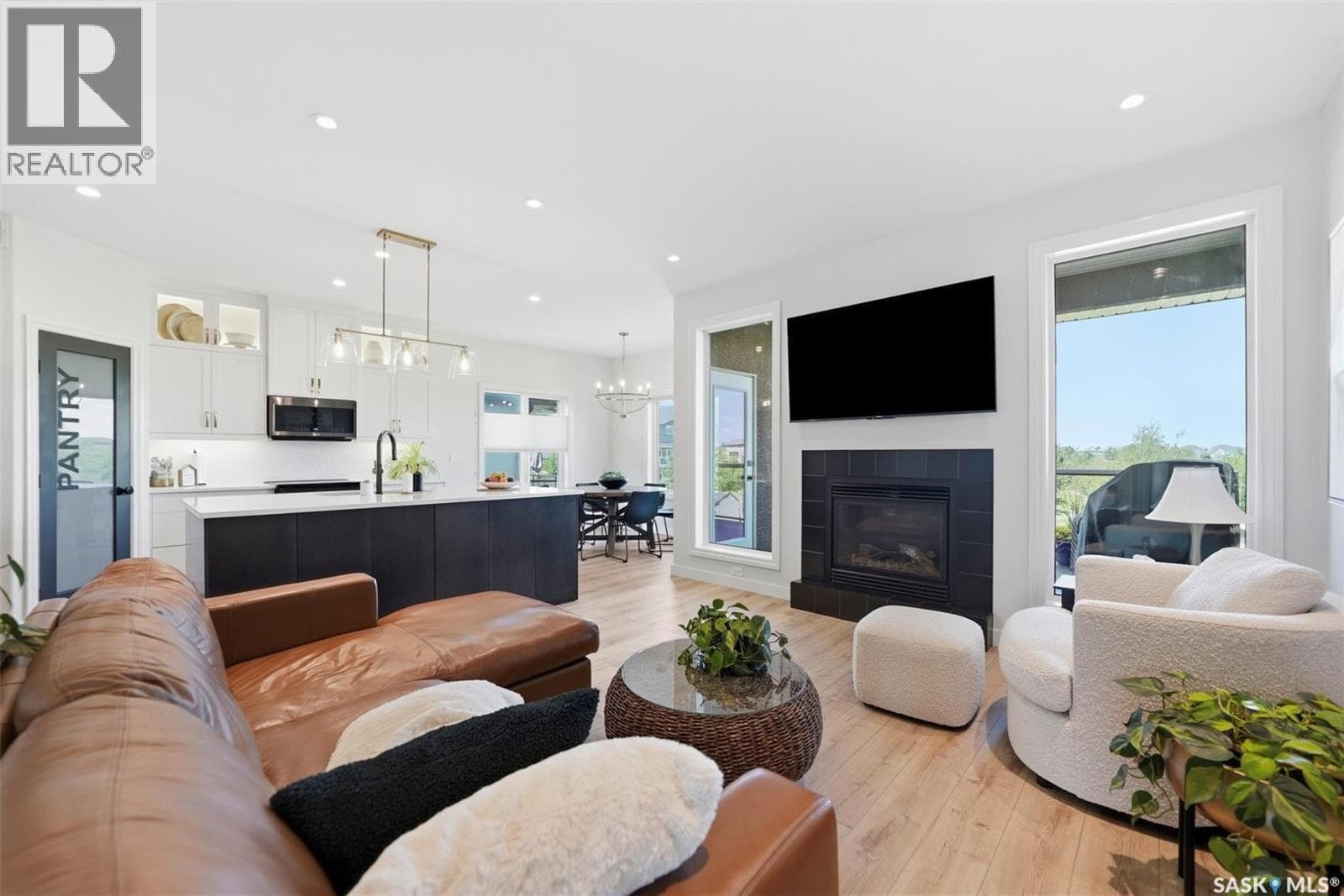 234 Denham CRESCENT — photo 3