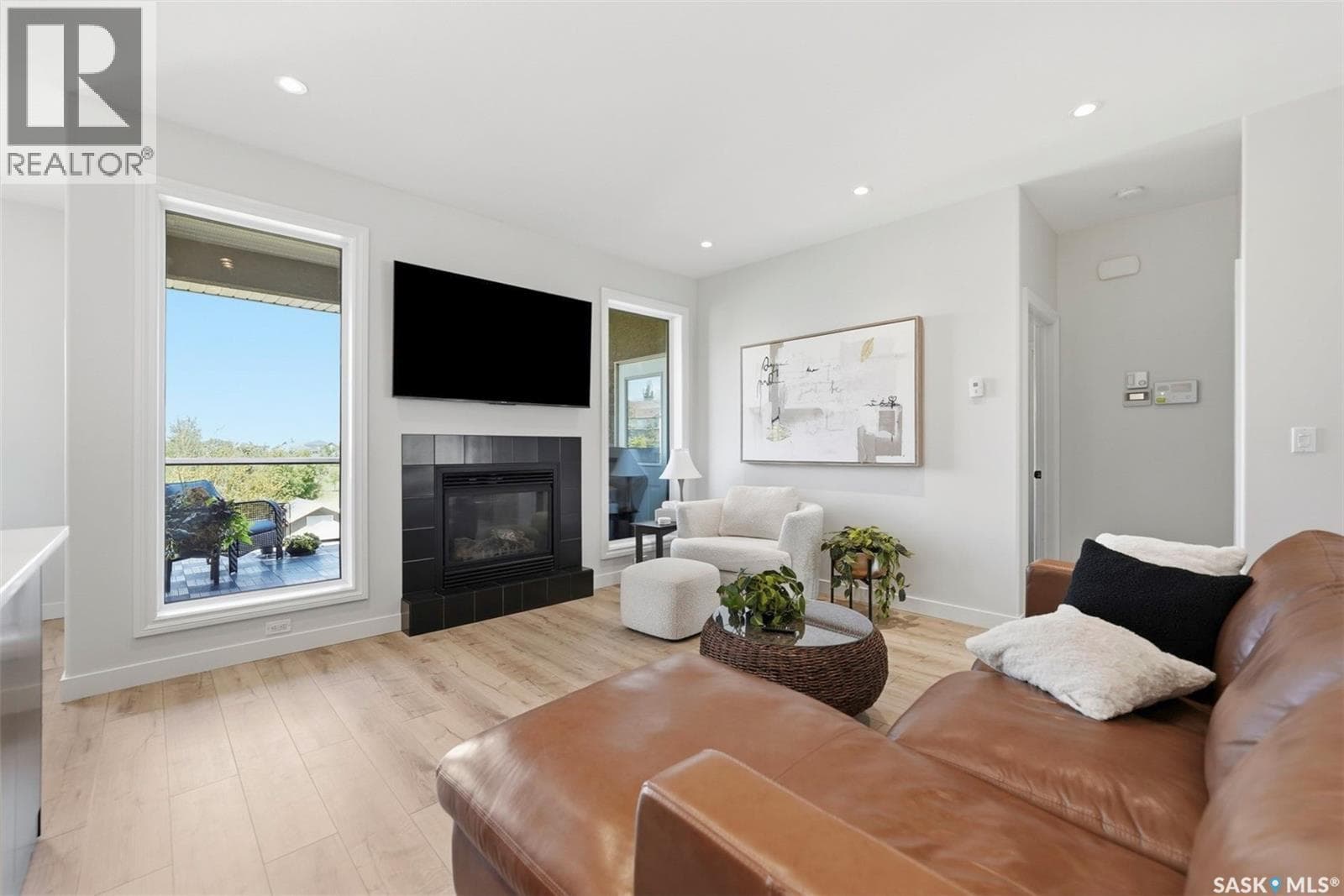 234 Denham CRESCENT — photo 4