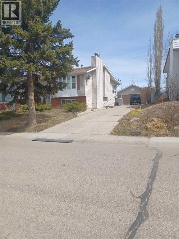 33 Forest Drive