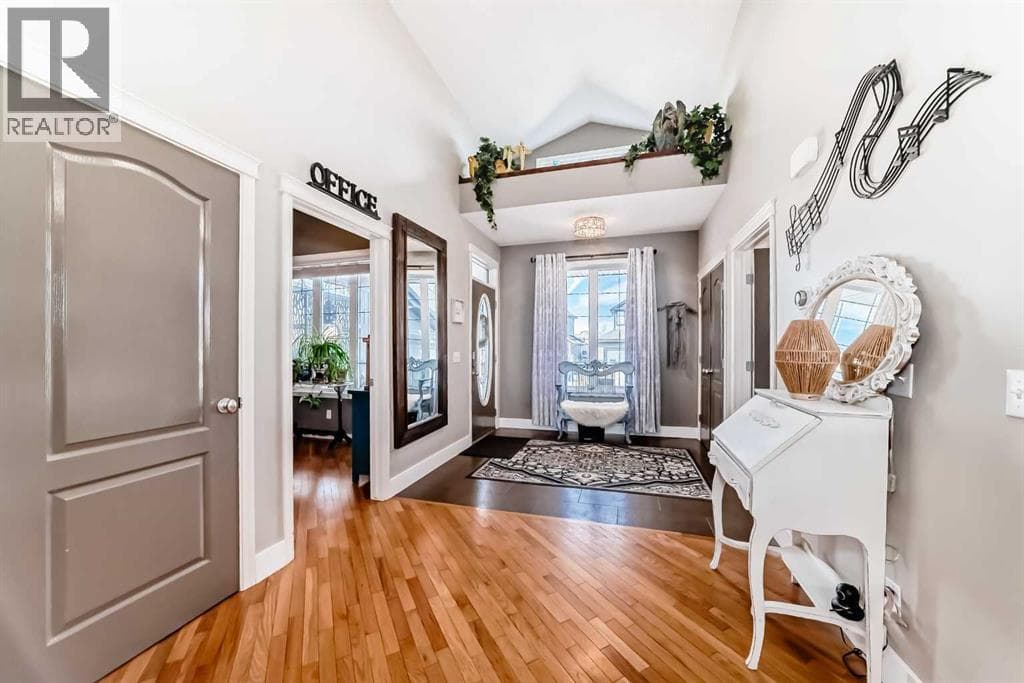 33 Boulder Creek Manor SE — photo 5