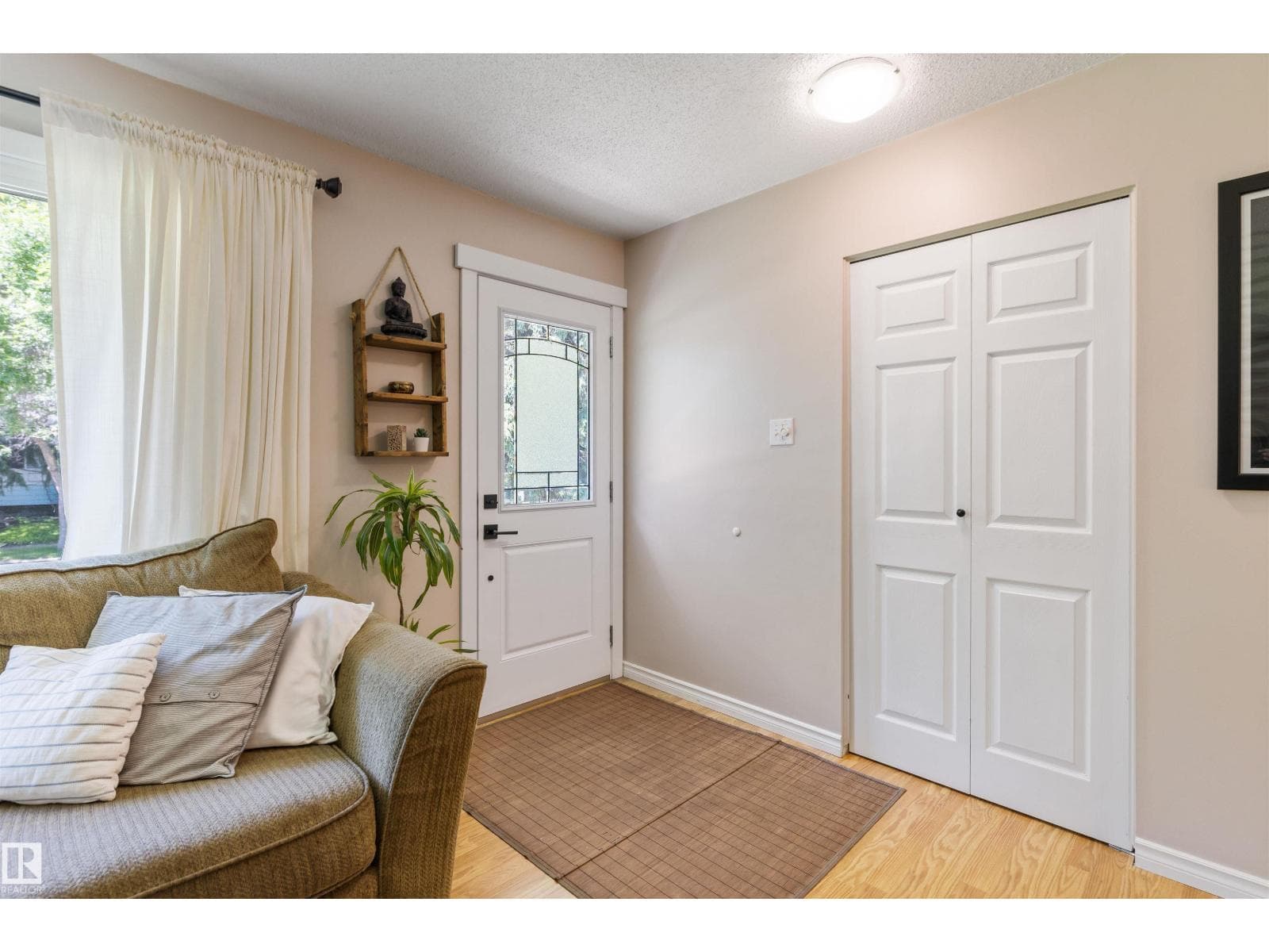 26 MILBURN CR — photo 3