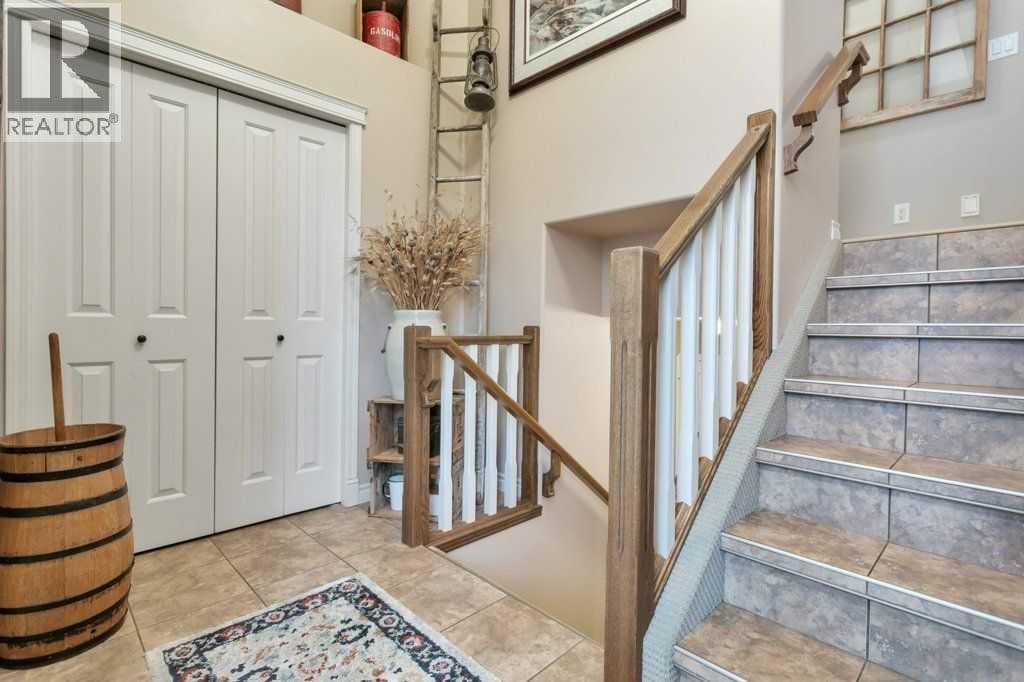 52 Irving Crescent — photo 5