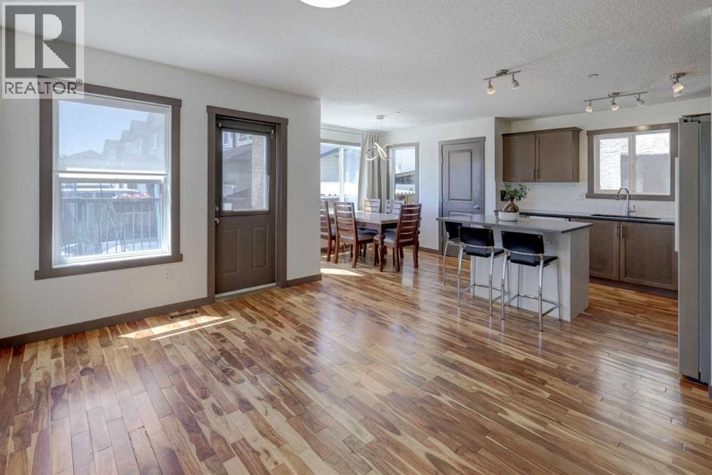 5 Covecreek Mews NE — photo 4