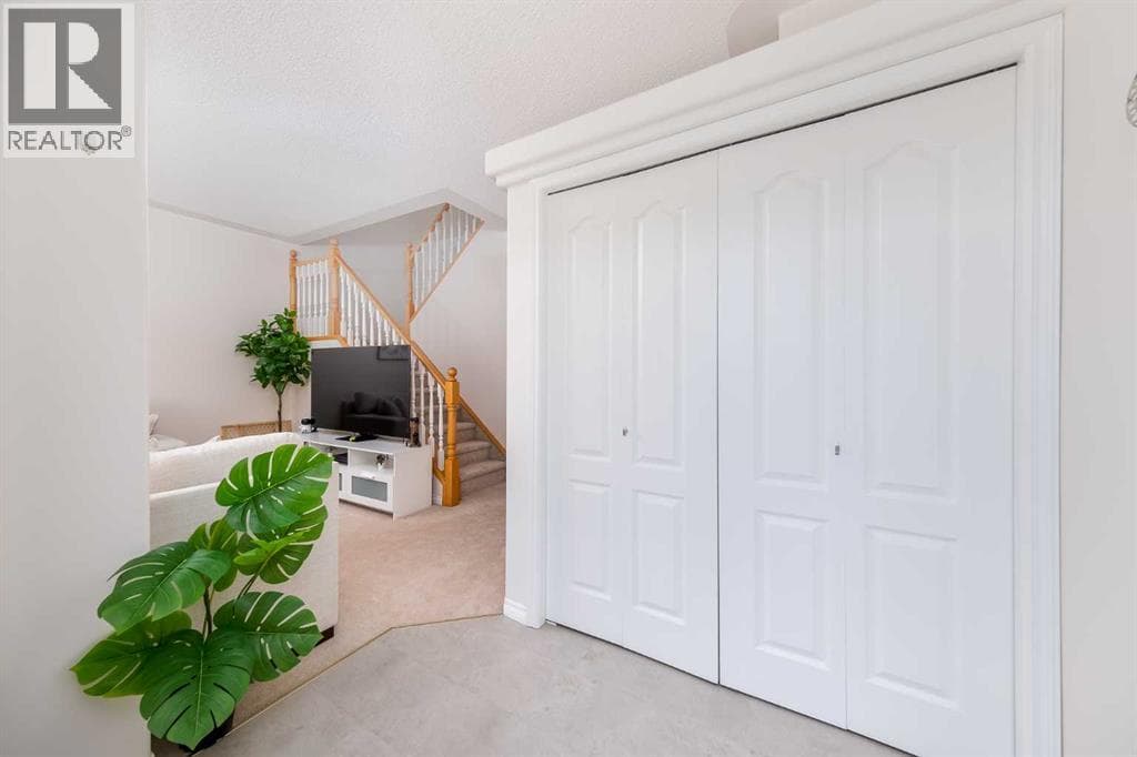81 Sierra Morena Landing SW — photo 3