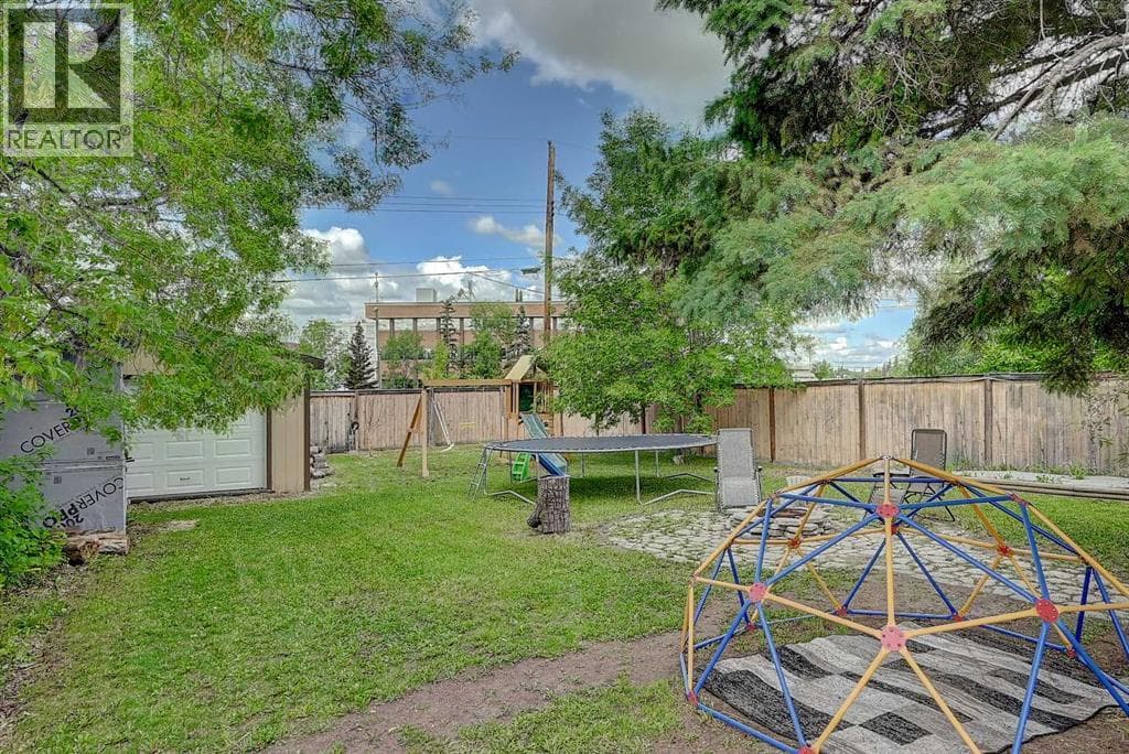 9624 Hillcrest Drive — photo 4