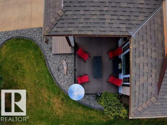 4118 46 ST — photo 4