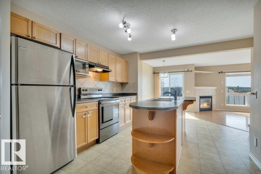 152 KEYSTONE CR — photo 5