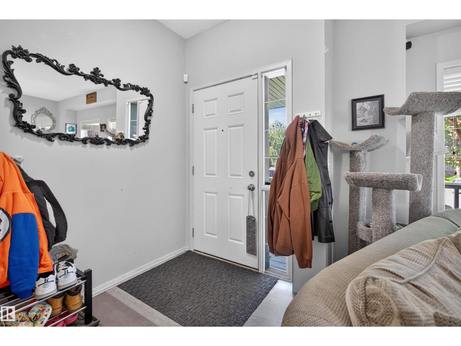 9110 SCOTT CR NW — photo 3