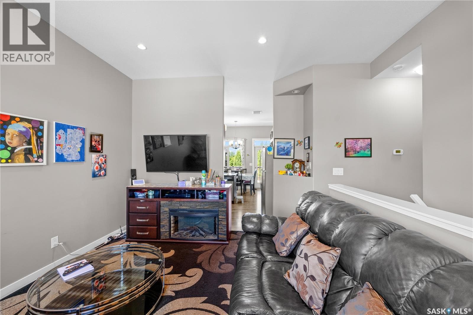 114 Pichler CRESCENT — photo 5