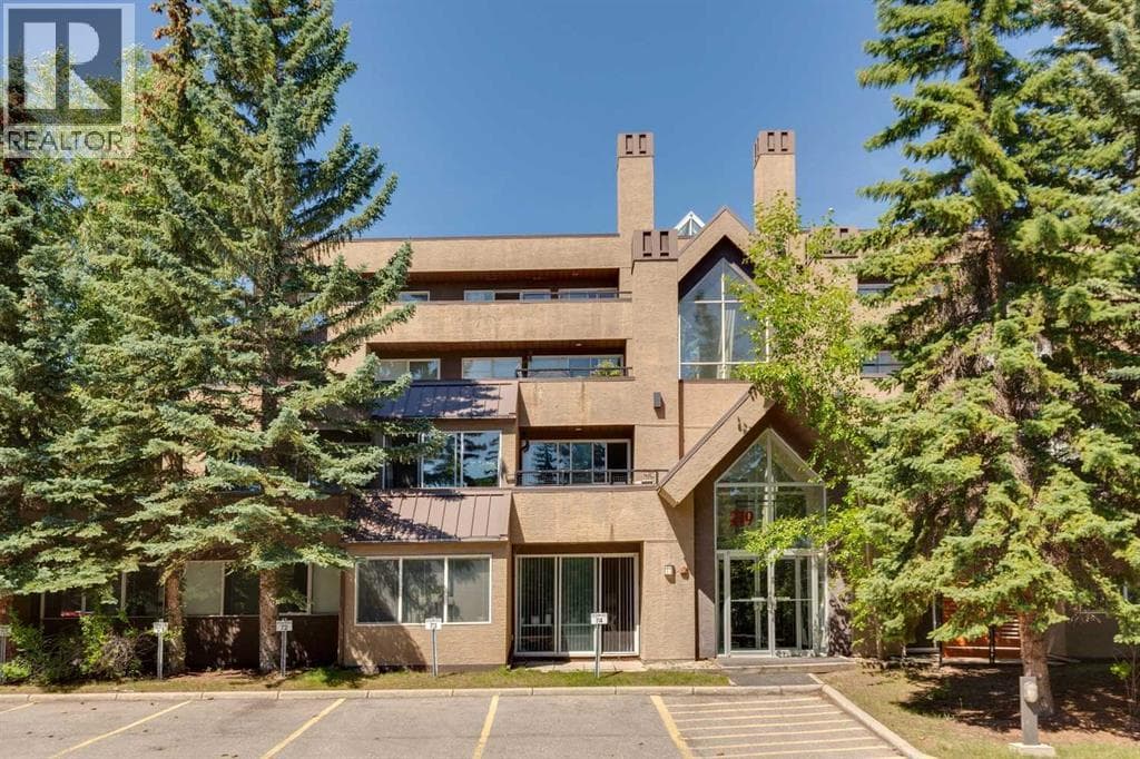 2, 219 Village Terrace SW — photo 3