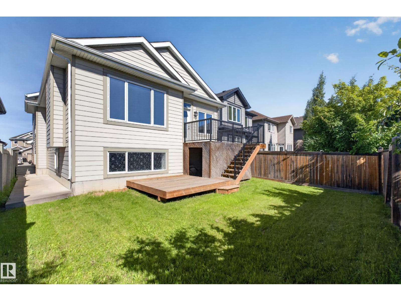 1346 CUNNINGHAM DR SW — photo 3