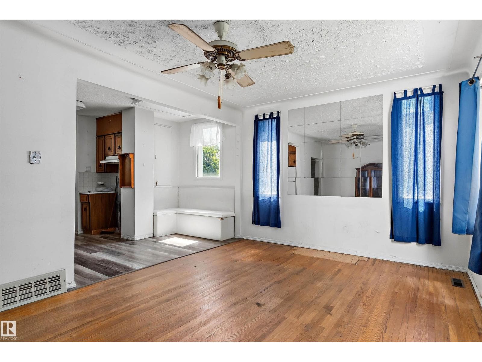 11619 123 ST NW — photo 3
